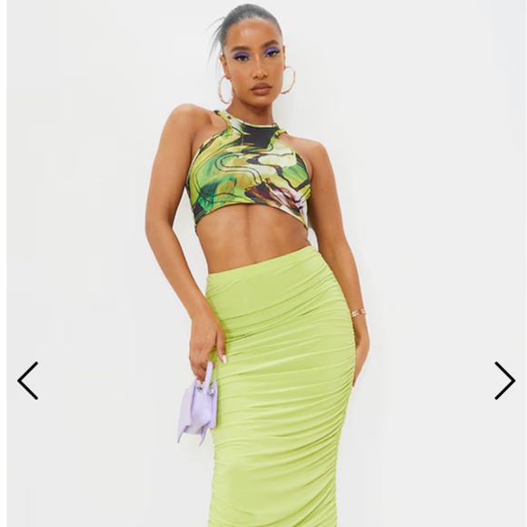 Crepe Racer Neck Crop Top - Picture 2 of 7